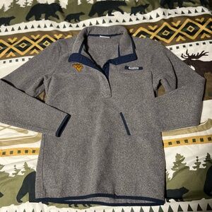 Columbia Pull Over